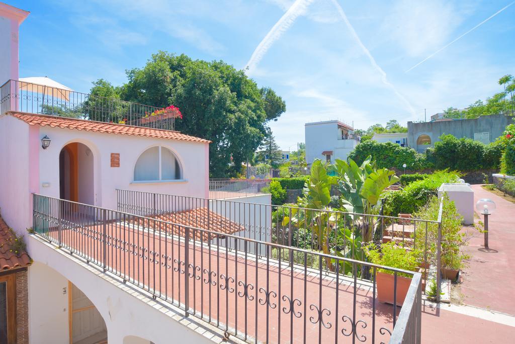 Residence Aegidius Isquia Exterior foto